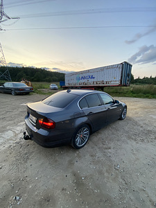 Продам/обменяю Е90 330D (3 фото из 9)