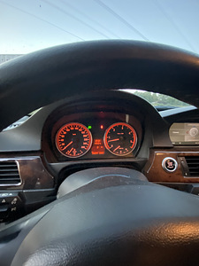 Продам/обменяю Е90 330D (7 фото из 9)