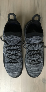 Кроссовки Nike