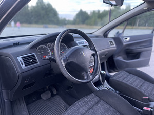 PEUGEOT 307 (7 foto / 9)