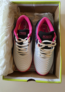 Uued Munich Padel X 25 tossud nr 38 (sobivad 37-le) (3 foto / 5)