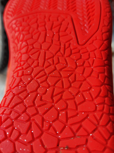 Spordijalatsid, Adidas (6 foto / 7)