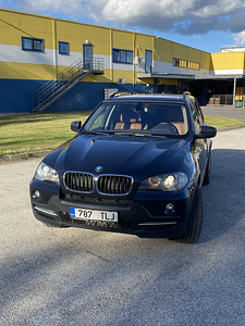 BMW X5 (4 foto / 10)