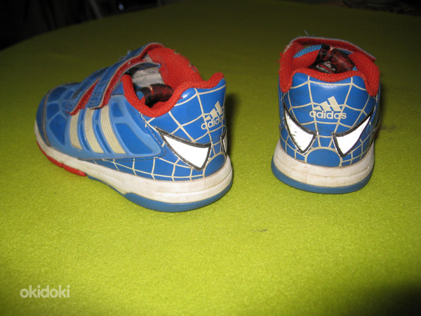 Продам детскую обувь Adidas Spider. (фото #3)