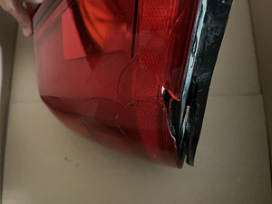 Tagatuli parem Volvo V90 2019- / varuosakood 32293877 / EU (3 foto / 5)