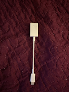 MacBook Air 13 M1 512gb 2020 + usb-c kuni usb + ümbris (3 foto / 6)