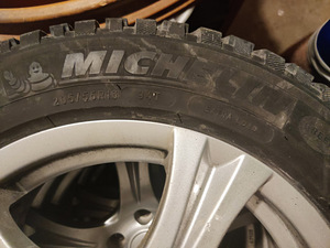 Veljed koos naastrehvidega 5x112 205/55 R16 (2 foto / 7)