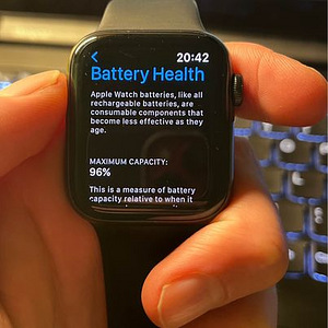 Apple Watch SE Space Gray 44mm (2 foto / 7)