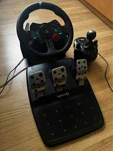 Logitech G29 + переключатель (1 фото из 4)