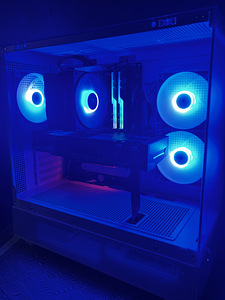 Gamerarvuti Ryzen 7 5800X3D / RTX 3080 10GB / 32GB / 2TB m.2 (4 foto / 8)