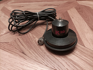 Raadiojaama antenni jalg (1 foto / 1)