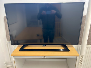 Телевизор Philips 40"