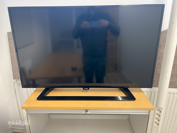 Телевизор Philips 40"