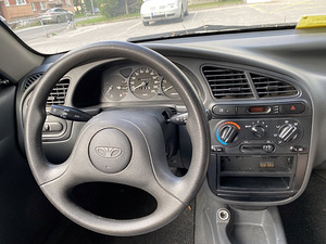 Daewoo Lanos 2000 (10 фото из 14)