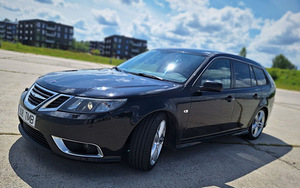 Saab би-турбо (4 фото из 14)