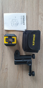 STANLEY ristlaser CUBIX roheline koti ja kinnitusalusega (1 foto / 2)