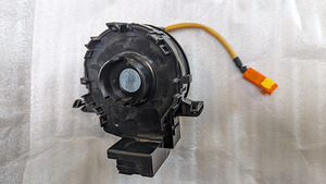 Spiraalkaabel 84306-0K021 (2 foto / 2)