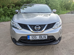 Nissan Qashqai 1.2 85kW (2014) (5 foto / 15)