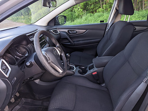 Nissan Qashqai 1.2 85kW (2014) (7 foto / 15)