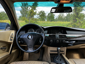 БМВ 525i (5 фото из 7)