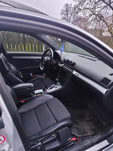Audi A4 B7 S-Line 150kw (6 foto / 9)