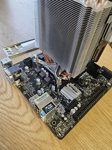 I5-8600K, 8GB RAM, H310CM-DVS, CoolerMaster кулер (3 фото из 7)