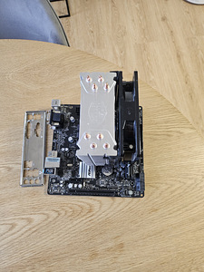 I5-8600K, 8GB RAM, H310CM-DVS, CoolerMaster кулер (4 фото из 7)