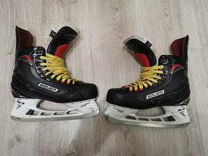 Хоккейные коньки Bauer (2 фото из 2)