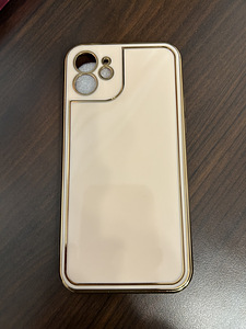 Чехлы на iPhone 12 - 8 шт. (6 фото из 8)