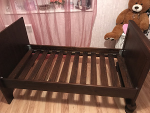 Кровать с Aerosleep матрацем и наматрасником (2 фото из 3)