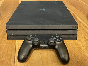 Sony PlayStation 4 Pro 1 TB (1 foto / 1)
