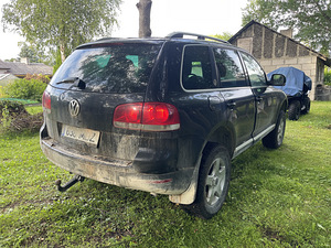 M/V Volkswagen Touareg (6 foto / 15)