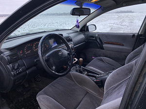 Opel omega 2.0 85kw (5 foto / 6)