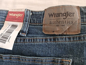 MEESTE TEKSAPÜKSID WRANGLER AUTHENTICS (3 foto / 4)