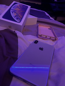iPhone xs max 64gb (2 foto / 3)