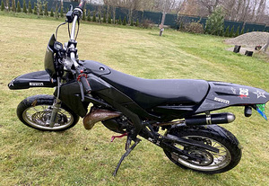 Aprilia sx50 (5 фото из 6)
