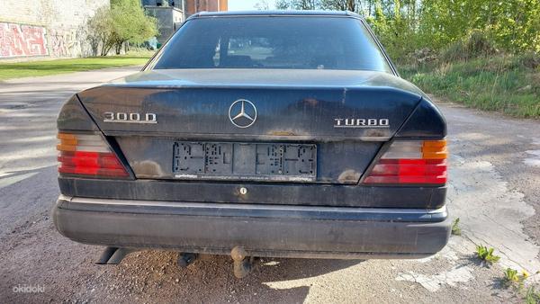 Mercedes benz W124 1992a 3.0td Запчасти. (фото #2)