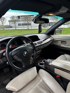 BMW 745d (5 фото из 5)