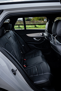 Mercedes-Benz C 250 (11 foto / 11)