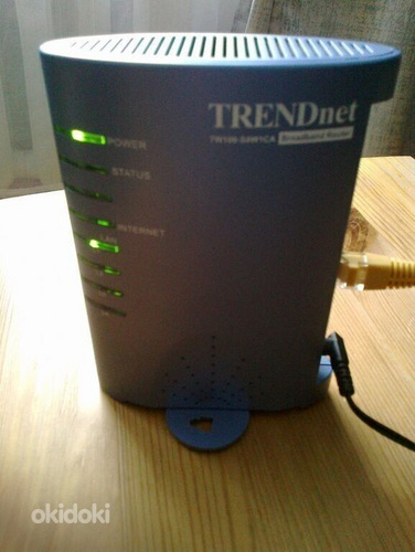TRENDnet TW100-S4W1CA Broadband Router (foto #2)
