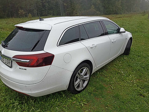 Опель Инсигния (8 фото из 14)