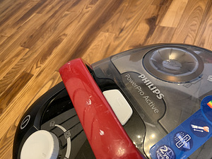 Пылесос Philips PowerPro FC9532 (3 фото из 3)