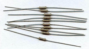 Постоянные резисторы 1 ГОм (один гигаом) 0,125 Вт