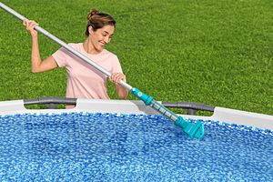 Juhtmevaba veealune tolmuimeja Bestway AquaSurge 58771 (2 foto / 9)