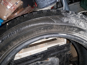 Шины 225/50 / r17 (9 фото из 10)
