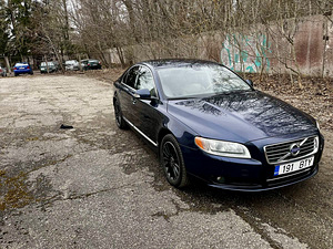 Volvo s 80 2010 D5 151kw->178kw. Biturbo (2 foto / 14)