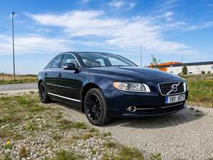 Volvo S80 2,4D5 (1 foto / 15)