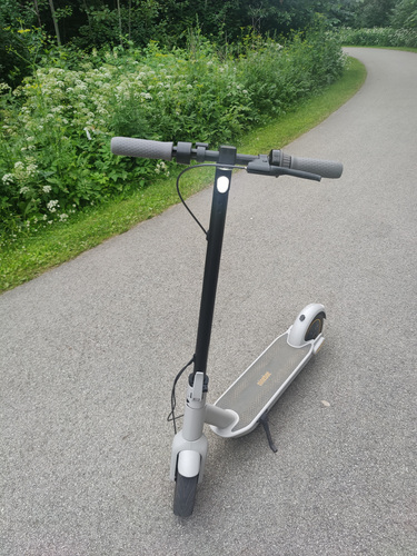 Tõukeratas NINEBOOT MAX G30