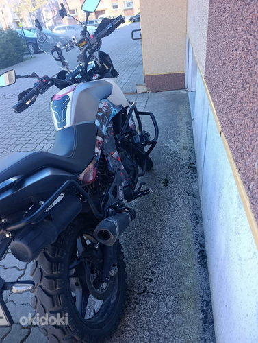 CFMOTO 650MT