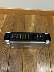 Alpine PDX-1.600 Digitaalne Auto Monovõimendi amplifier (2 foto / 4)